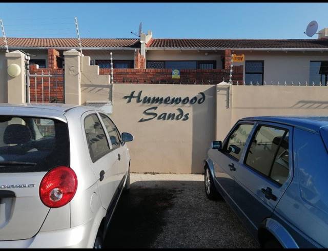 3 BEDROOM TOWNHOUSE RENTED IN HUMEWOOD